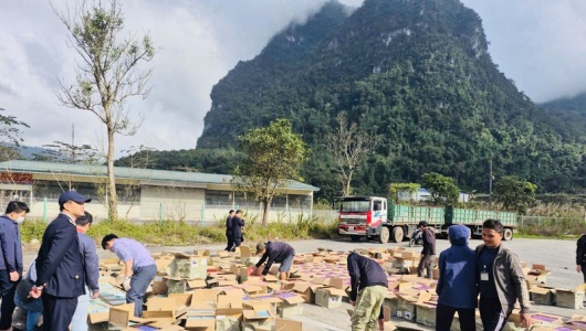 Phát hiện đường dây buôn lậu thuốc lá điện tử kỷ lục, đặc biệt nghiêm trọng