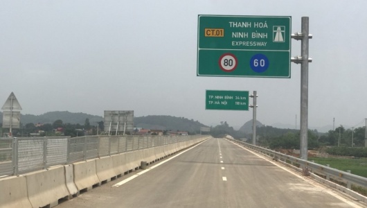 Sẽ thu phí 5 tuyến cao tốc đầu tư công từ ngày 2-3