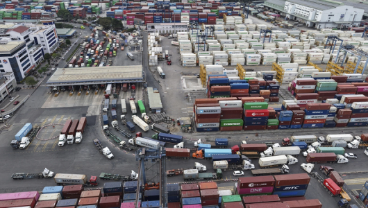 Xung đột Trung Đông leo thang: Doanh nghiệp xuất khẩu Việt Nam ứng phó rủi ro đứt gãy chuỗi cung ứng