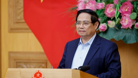 Thủ tướng: Không để thiếu xăng dầu, năng lượng