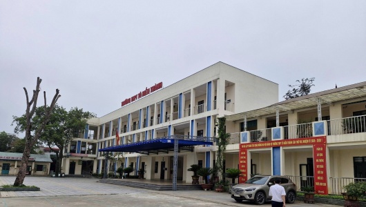 Thanh Hóa: Hàng loạt sai phạm tại trường THPT Tô Hiến Thành