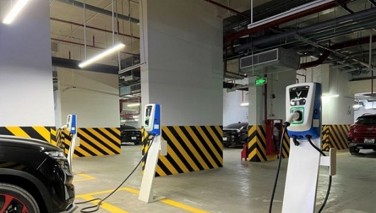 Thủ tướng yêu cầu thúc đẩy hạ tầng trạm sạc xe điện tại chung cư trước ngày 30/4