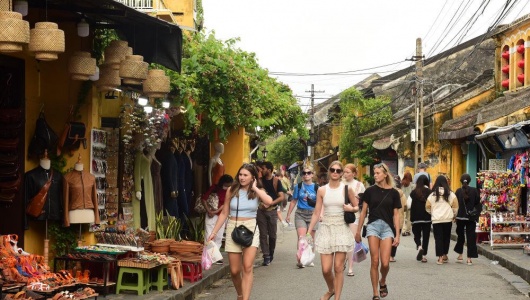 Du lịch Việt Nam đón hơn 6,7 triệu lượt khách quốc tế trong quý đầu năm