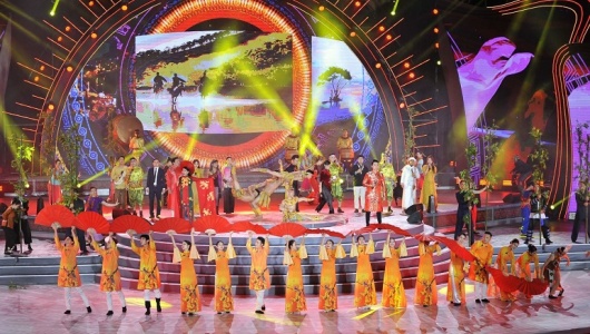 Ngày Văn hóa các dân tộc Việt Nam: Tôn vinh bản sắc 54 dân tộc tại 'Ngôi nhà chung'