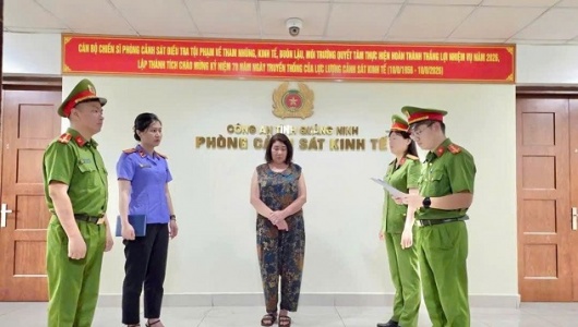 Quảng Ninh: Khởi tố 2 đối tượng sản xuất 160 tấn giá đỗ bằng hóa chất cấm