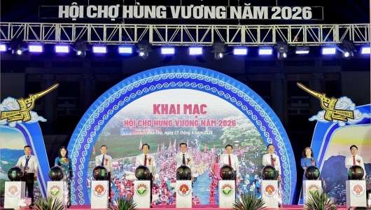 Phú Thọ: Khai mạc Hội chợ Hùng Vương thu hút gần 400 gian hàng 