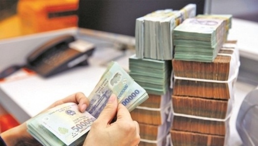 Phải kéo được lãi suất xuống mức hợp lý để kích thích đầu tư