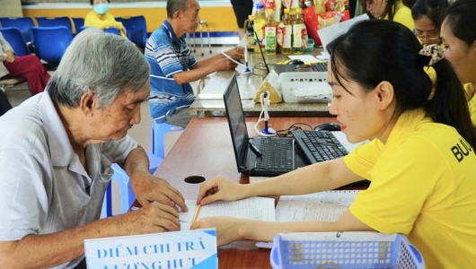 Từ 1/7/2026, lương hưu và trợ cấp tăng 8%, nâng mức thấp lên tối thiểu 3,8 triệu đồng/tháng