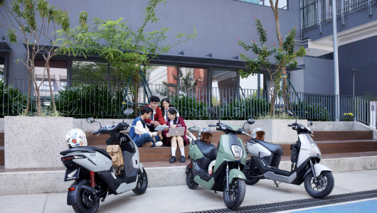 Honda Việt Nam giảm 5 triệu đồng cho mẫu xe máy điện Honda ICON e: