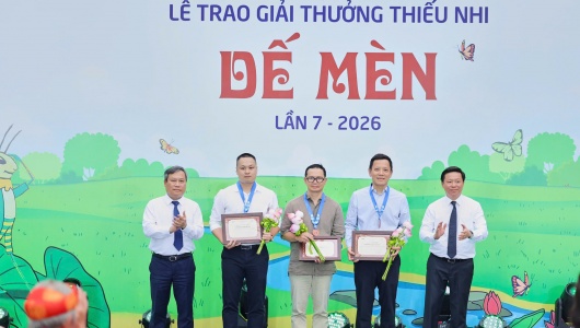 Lễ trao Giải thưởng Thiếu nhi Dế Mèn: Vinh danh những 'Hiệp sĩ' của tuổi thơ