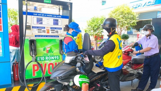 Xăng sinh học E10: Lợi ích kép cho kinh tế và môi trường
