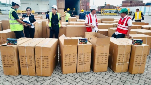 Thu giữ hàng nghìn sản phẩm gắn nhãn mác các thương hiệu nổi tiếng