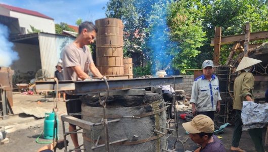 Thanh Hóa: Đúc trống, đại pháo thần công bằng đồng tặng tỉnh Quảng Trị