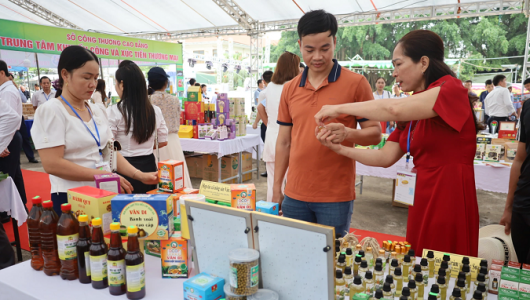 Hơn 300 gian hàng hội tụ tại Hội chợ Triển lãm sản phẩm công nghiệp nông thôn năm 2026