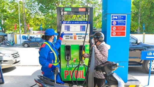 Lần đầu tiên công bố giá cơ sở đối với mặt hàng xăng E10