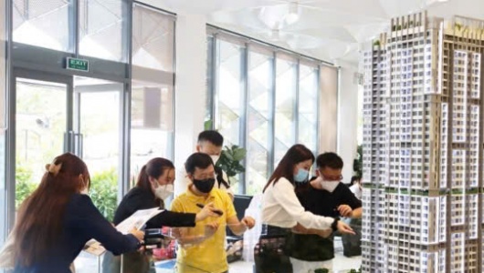 Giá căn hộ Hà Nội hạ nhiệt sau giai đoạn tăng nóng