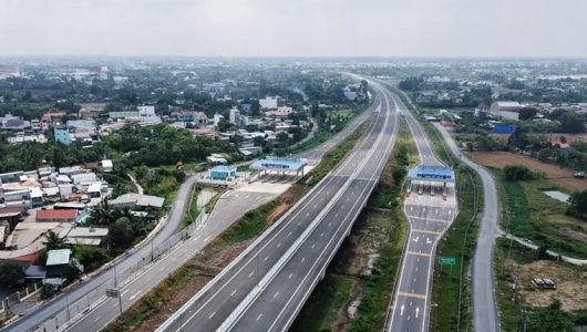 Thu phí thêm nhiều đoạn cao tốc Bắc-Nam phía Đông từ ngày 15/7