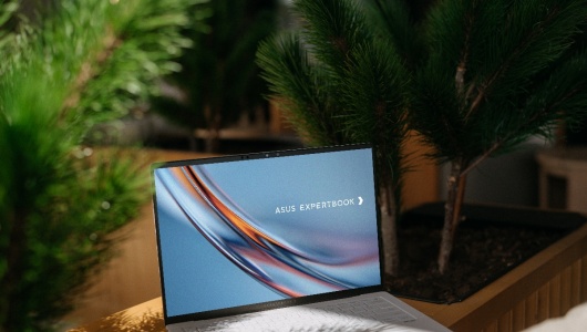 ASUS ExpertBook Ultra: Định hình lại chuẩn mực thiết bị công nghệ cho doanh nghiệp