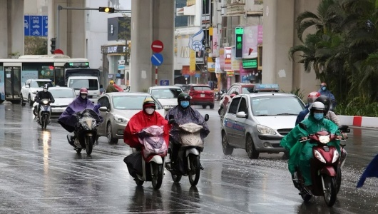 Dự báo thời tiết ngày 2/7: Bắc Bộ có mưa dông nhiều nơi, Trung Bộ nắng nóng