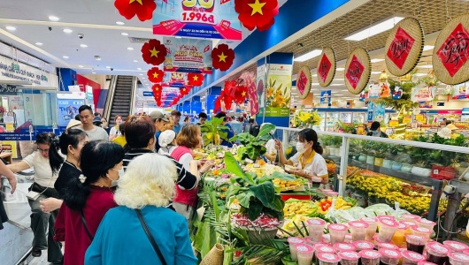 Lễ hội hàng Việt mở rộng không gian cho đặc sản vùng miền