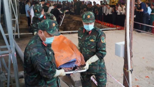 Phát hiện thêm nhiều hài cốt liệt sĩ ở công viên Lê Thị Riêng