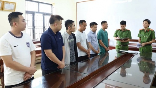 Liên quan đường dây cá độ bóng đá hơn 900 tỉ đồng, một trưởng phòng ở Thái Nguyên bị bắt