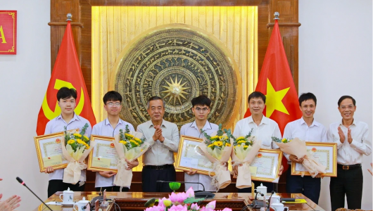 Thanh Hóa: Biểu dương học sinh đoạt giải Olympic quốc tế và khu vực năm 2026