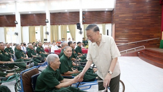 Tổng Bí thư, Chủ tịch nước Tô Lâm: Tri ân người có công là thước đo tính nhân văn của chế độ