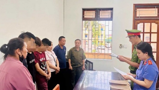 Khởi tố 3 đối tượng từ Nghệ An vào Hà Tĩnh trộm tiền công đức 