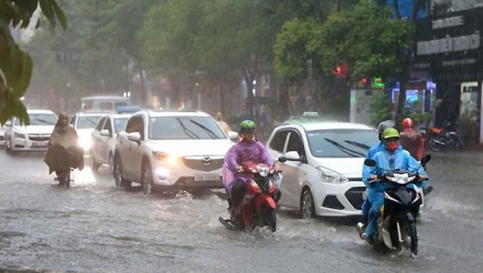 Dự báo thời tiết ngày 27/7: Bắc Bộ có mưa lớn về chiều tối, cần đề phòng lũ quét và sạt lở