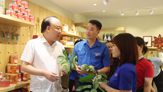 Sức sống hàng Việt số 10: Đưa tinh hoa đặc sản xứ Lạng về giữa lòng Hà Nội