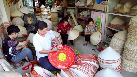 Phát triển du lịch làng nghề gắn với OCOP, nâng tầm kinh tế nông thôn