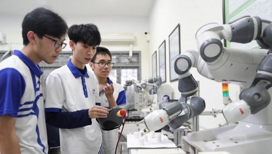 Phấn đấu đến năm 2035, Việt Nam là quốc gia có nhân lực Al hàng đầu khu vực