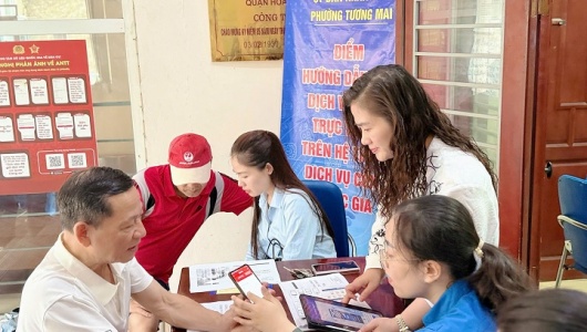Hà Nội tăng tốc 100 ngày cao điểm, quyết liệt gỡ “điểm nghẽn” chuyển đổi số từ cơ sở