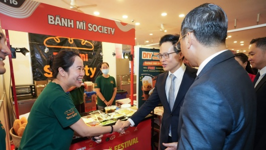 Yêu ẩm thực Việt bằng “cái đầu lạnh” và công thức vươn ra toàn cầu của Banh Mi Society