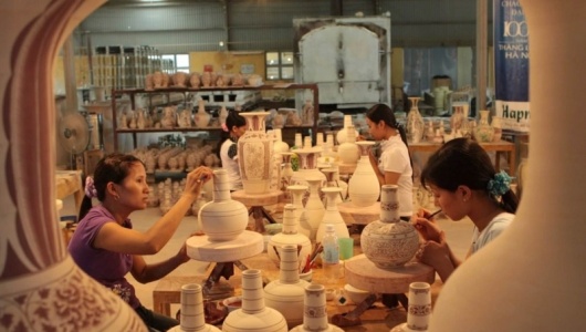 Thủ công mỹ nghệ Việt: Thoát khỏi quan niệm 'đồ lưu niệm' để hướng đến ngành công nghiệp sáng tạo