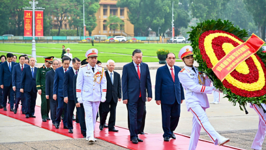 Lãnh đạo Đảng, Nhà nước vào Lăng viếng Chủ tịch Hồ Chí Minh nhân dịp Quốc khánh 2/9