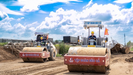 Sôi nổi khí thế thi công trên các công trường Đèo Cả dịp Quốc khánh 2/9
