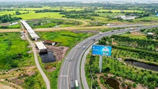 Đẩy nhanh tiến độ các dự án trọng điểm giao thông và năng lượng khu vực Đồng bằng sông Cửu Long