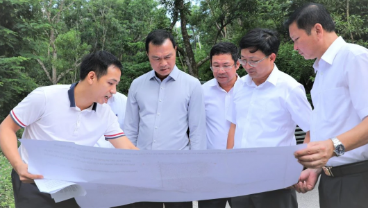 Chủ tịch UBND tỉnh Thanh Hoá yêu cầu phường Sầm Sơn đẩy nhanh tiến độ xử lý những bất cập về môi trường