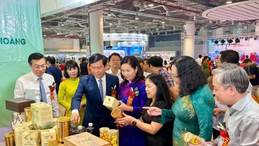 Kỳ 4: Phát triển thương mại bền vững Quảng Ninh hướng tới thị trường hiện đại