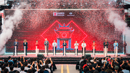 Khai mạc giải Giải Marathon Quốc tế Hà Nội Techcombank mùa thứ 5