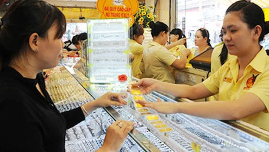 Giá vàng hôm nay 22/10: Vàng SJC tiếp tục giảm