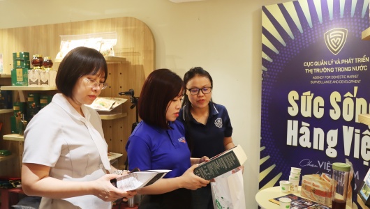 Đưa đặc sản Gia Lai, Quảng Ngãi đến Thủ đô qua mô hình mua sắm kết hợp số