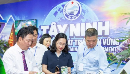Khai mạc hội chợ triển lãm sản phẩm công nghiệp nông thôn tiêu biểu khu vực phía Nam 2026