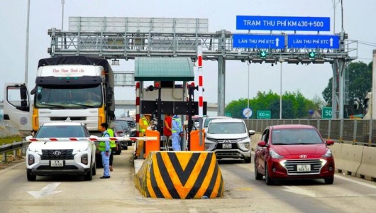 Bộ Xây dựng làm rõ đề xuất thu phí 6.600 đồng/tháng của VETC và ePass