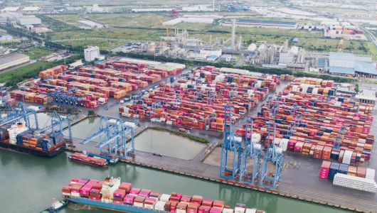 Xuất nhập khẩu Việt Nam vượt mốc 1.000 tỷ USD sau 10 tháng năm 2026