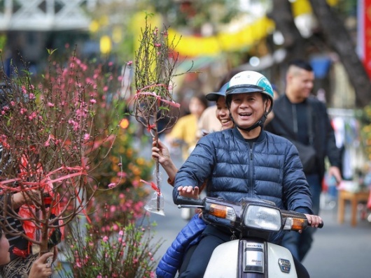 Thủ tướng chỉ đạo chi trả gộp 2 tháng lương hưu, trợ cấp BHXH dịp Tết