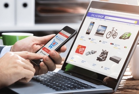 Luật Thương mại điện tử: Chấn chỉnh tình trạng hàng giả, siết chặt quản lý livestream