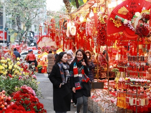 Thủ tướng yêu cầu các địa phương chuẩn bị chu đáo cho nhân dân đón Tết Bính Ngọ 2026